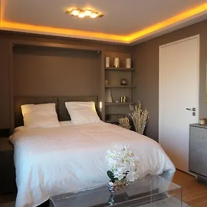 https://luxury-studio-daumesnil.fr-paris.fr