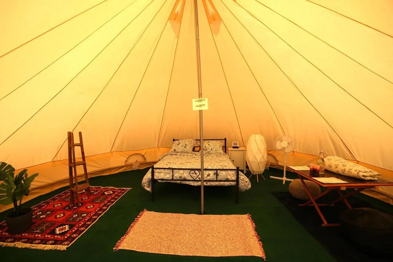 Camping Arbre De Vie Montagnac  Luxury tent Montagnac (Alpes-de-Haute-Provence)